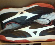 astro turf Mizuno Morelia Sala Classic IN - size 9