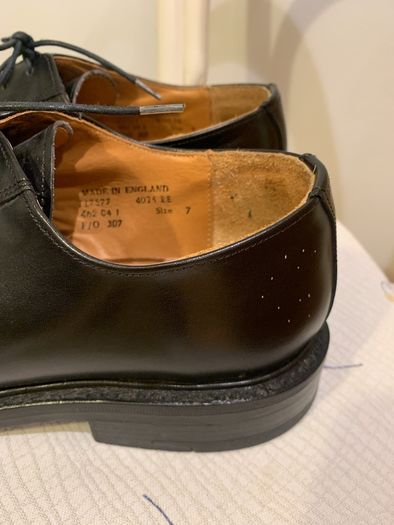 TIM LITTLE black leather shoes (UK. 7) Like new