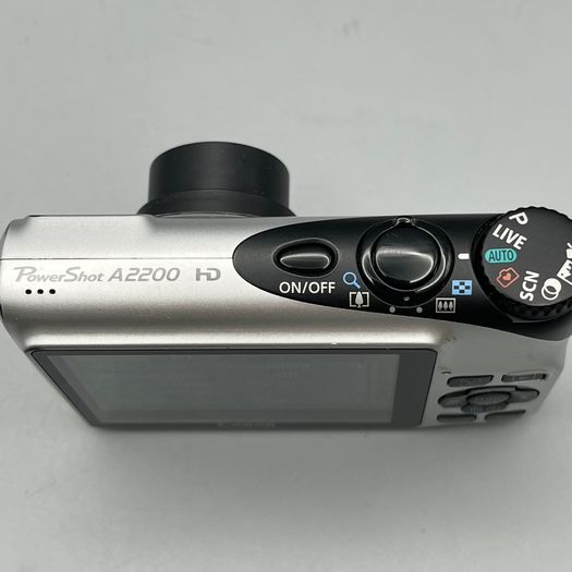 Canon PowerShot A2200 HD 14.1MP Digital Camera Silver and Black - Full Kit