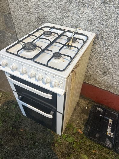 gas cooker