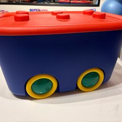 toy box