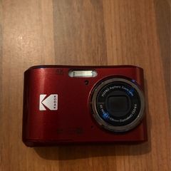 Kodak PixPro FZ45 Compact Digital Camera (Burgundy)