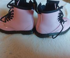 Doc Martens(real)  Girls pink Size 7 /23.5
