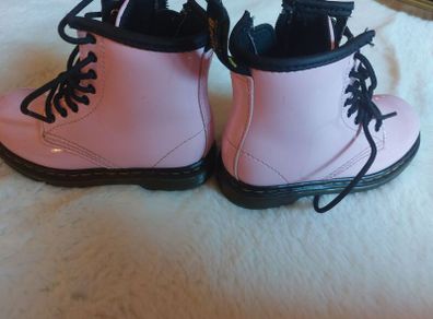 Doc Martens(real)  Girls pink Size 7 /23.5