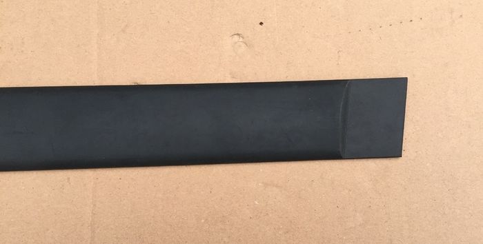 LH Door Moulding (Fiat Punto 176)