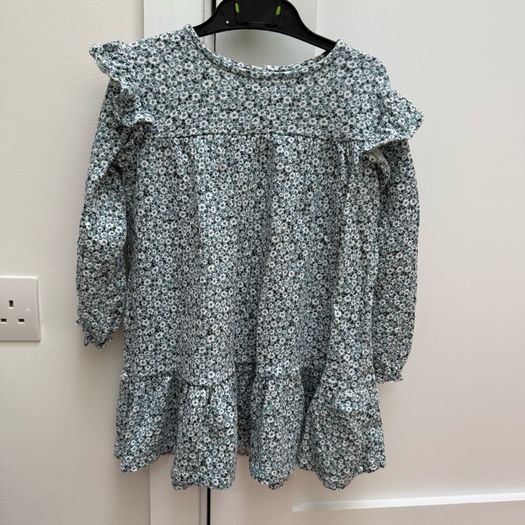 Long sleeved Zara dress