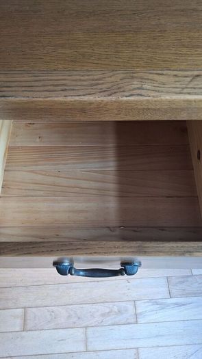 sideboard