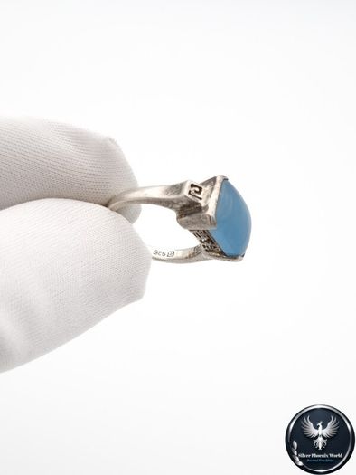 925 Vintage Sterling Silver & Blue Chalcedony Ring