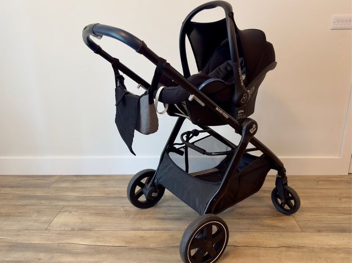 Maxi-Cosi 3-in-1 Travel System / Pram