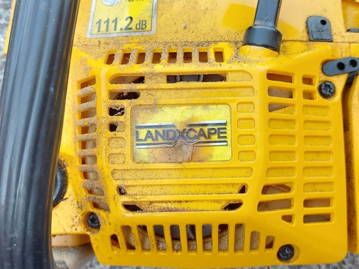 LANDXCAPE Petrol Chainsaw, working great and in excellent condition
