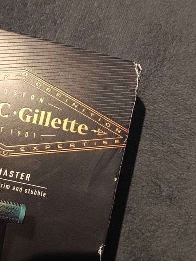 Brand New King C. Gillette Style Master Trimmers + Extra Blades (Sealed)