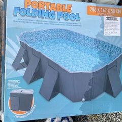 Bnwt large swimming pool
