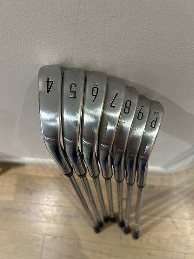 Titleist T150 4 - PW Irons