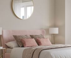 Kingsize Blush Bed (Brand New from Next)