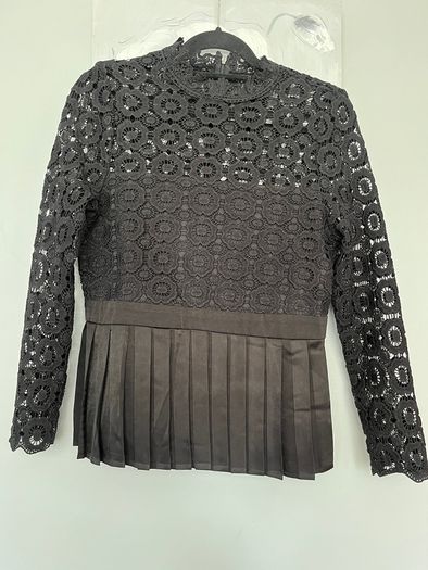 Lace top