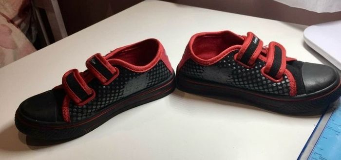 Lightning Mcqueen Disney Cars Shoes size 10/28