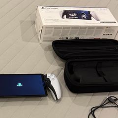 Playstation portal + Venom case