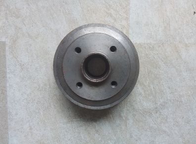 Peugeot 205 GTI / 309 Rear Hub.