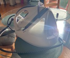 Tefal Easy Pressing Steam Generator Iron