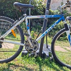 Trek 810 -  Mountain Bike