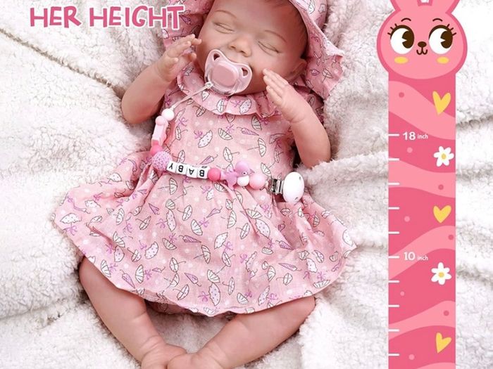 Lifelike Reborn Baby Dolls - 20-Inch Sweet Smile Realistic-Newborn Baby Dolls Sleeping Baby Girl Real Life Baby Dolls with Toy Accessories Gift Set (FREE POSTAGE)