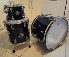 Drums