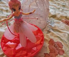 hatchimals pixie crystal flyer