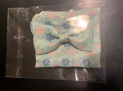 Banana and bow tie for dog or cat