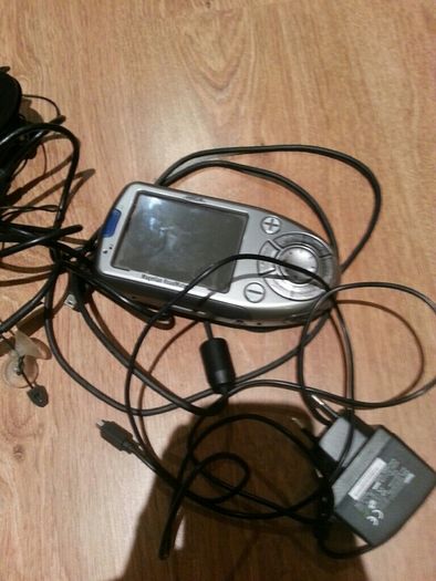 Magellan RoadMate 800 Automotive Mountable GPS Receiver