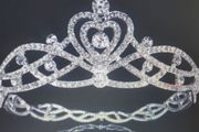 Bride's Designer Crystal Head Piece Vintage