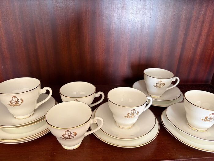 Vintage Regina Fine Bone China Tea Set