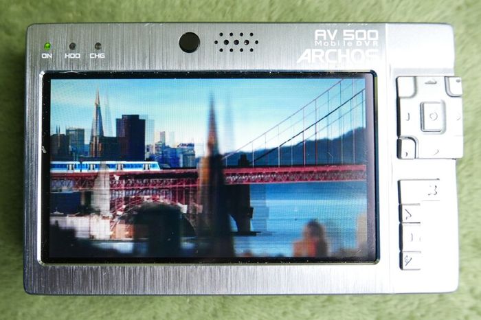 Archos AV500 AV 500 30 GB Multimedia Player and DVR , works well