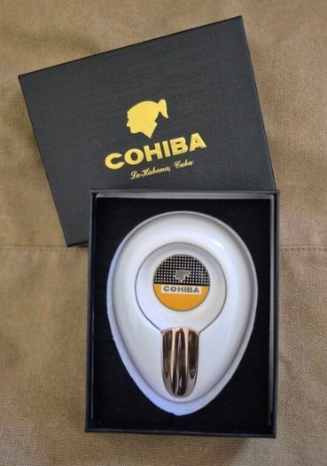 Cohiba cigar ashtray (porcelain)