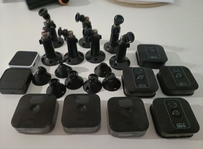 Blink camera system 7x cameras and 2 sync modules