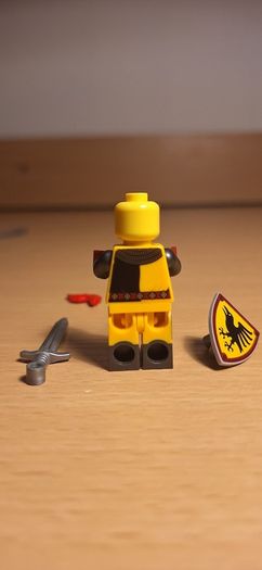 LEGO Collectible Minifigures Series 20 Tournament Knight