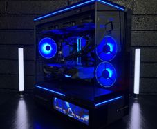 High End Gaming PC | RX 9070 XT 16GB / Ryzen 7800x3d / DDR5