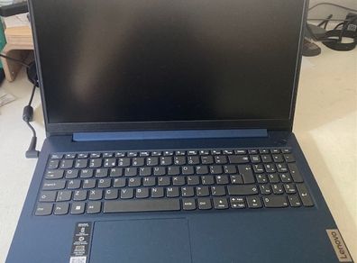 LENOVO Laptop (IdeaPad Slim 3 15.6")