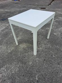 Ikea white extendable table