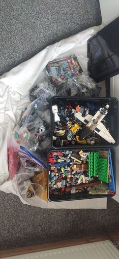 LEGO Collection (2011-2018) Mixed Figures & Bricks, Blue Ninjago NRG Zane figure with his spinner.
