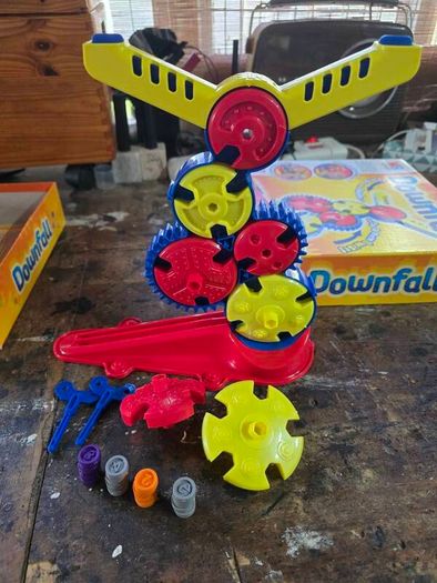 Downfall game