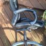 leather office chair Image 6