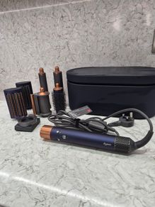 Dyson Air Wrap