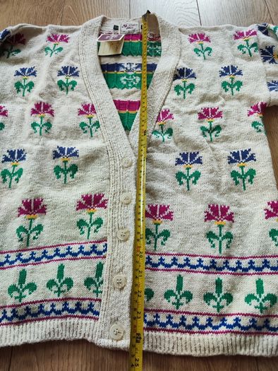 cardigan size M from the sweater shop wicklow floral design