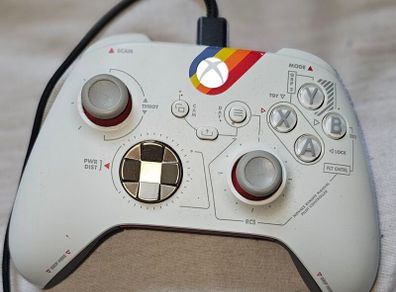 Xbox Wireless Controller Starfield Limited Edition with the box