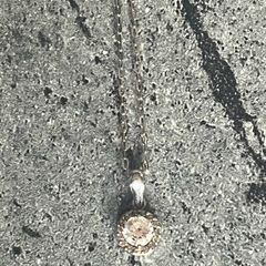 9 carat white gold necklace
