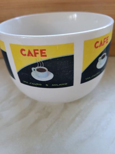 Coffee cup