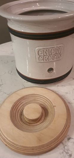 Kiltrea Onion Crock