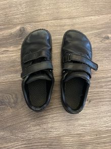 School barefoot shoes (EU37)