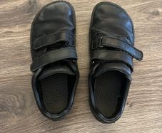 School barefoot shoes (EU37)