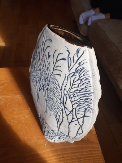 Pottery vase.